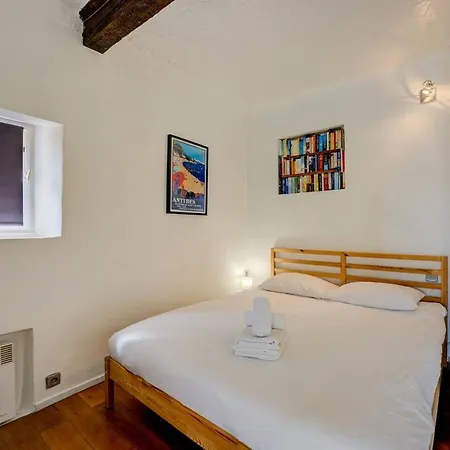 Apartment Top Floor Duplex Apt/rooftop Views/mins To Beach